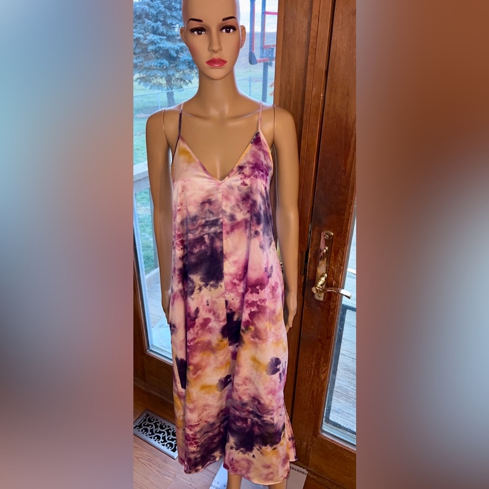 Linea Donetella Tye Dye satiny maxi dress size medium